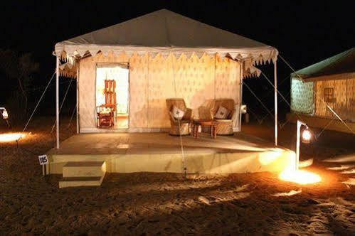 Wind Desert Camp Sam Luaran gambar
